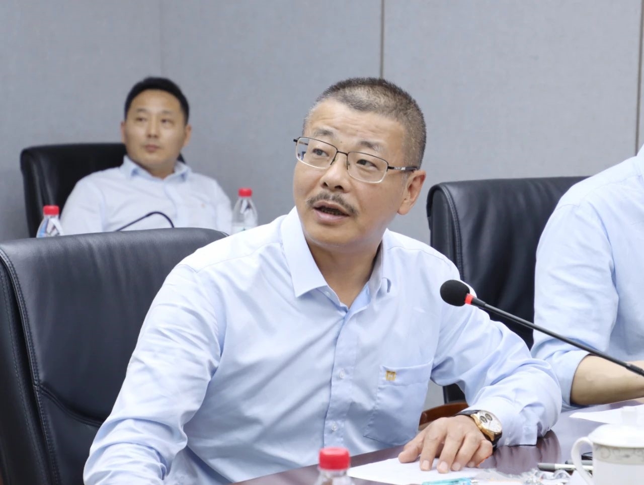 华体会平台学习贯彻海南省委八届四次全会精神 推动高质量发展2_副本_副本.jpg