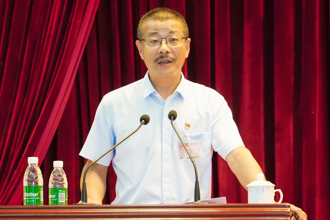 1714115542295121.jpg 华体会平台第四次工会会员代表大会胜利召开5_20240426150737.jpg